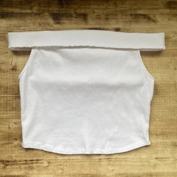 Zara Ribbed Off the Shoulder Cropped Top - Picture 1 of 5